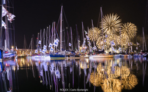 Dockside ambiance in Hobart - fireworks
