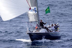 WHITE BAY 6 AZZURRO, Sail No: 3430, Owner: Shane Kearns, Skipper: Shane Kearns, Design: S&S 34