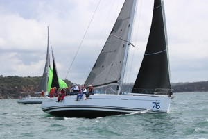 2022 Flinders Islet Race start - Luna Blue