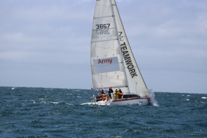 2022 Flinders Islet Race - Army boat Gun Runner