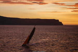 ALIVE, Bow n: 66, Sail n: 52566, Skipper: Duncan Hine, Owner: Phillip Turner, State-Nation: TAS, Design: Reichel/Pugh 66
