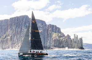 RUSH, Sail No: B45, Owner/Skipper: John Paterson, State: VIC, Design: Farr 45, LOA: 13.8