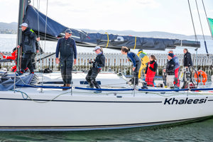 Khaleesi entering the King's Pier marina