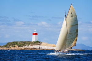 Ranger class Maluka passing the Iron Pot at the mouth of River Derwent