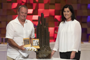 Rodney Jones (owner/skipper, Alegria Republic) and Kate Dean (TasPorts).