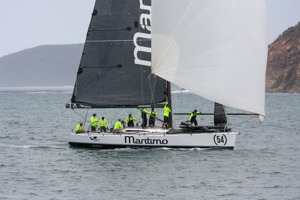 Maritimo 54 approaching Cabbage Tree Island