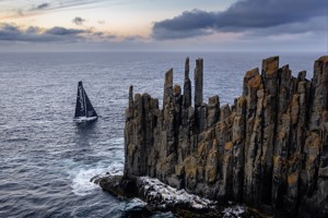 LAWCONNECT, Sail no: SYD 1000, Owner: Christian Beck, Design: Juan K 100 Custom, Country: AUS