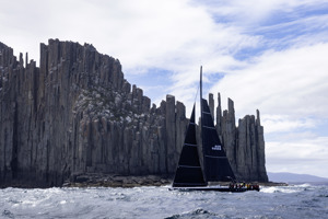 ALIVE, Sail no: 52566, Owner: Philip Turner, Skipper: Duncan Hine , Design: Reichel/Pugh 66, Country: AUS