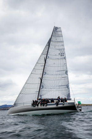 CARO, Sail No: CAY52, Owner/Skipper: Maximilian Klink, State: NZL, Design: Botin 52, LOA: 15.9