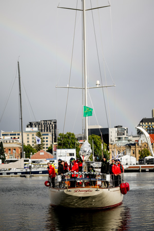 Oroton Drumfire arriving in Hobart