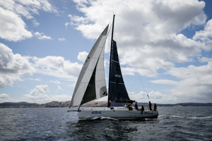 Michael Bell's Jones 42 Minnie