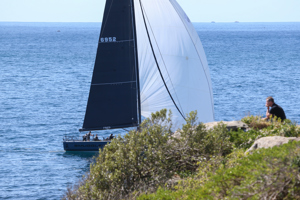 2024 Flinders Islet Race start - Smuggler after turning South towards Flinders Islet.   Image: David Hislop