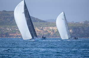No Limit and Caro entering Sydney Harbour.   Image: CYCA | David Hislop