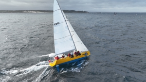 Jones 40 Quetzalcoatl shortly before rounding Bird Island.   Image courtesy High Impressions Media.