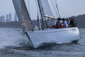 Cabbage Tree Island Race 2024 - Love & War