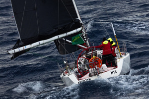 MONDO, Sail n: 5656, OWNER/SKIPPER: Lisa Callaghan/Stephen Teudt, STATE: NSW, DESIGN: Sydney 38, LOA: 11.7, CLASS: IRC, YEAR BUILT: 2003