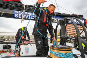 Derigging the boat - Wild Thing 100 - after finishing.   Image: CYCA | Salty Dingo