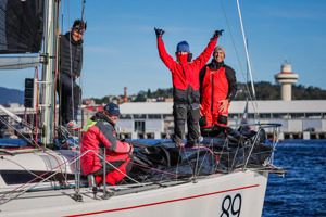 Midnight Rambler after the finish    Image: CYCA | Salty Dingo