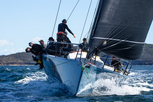 Smuggler exiting Sydney Harbour 10 minutes after the start.   Image: CYCA | Ashley Dart
