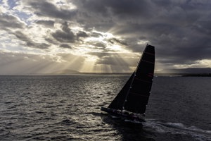 WILD THING 100, Sail No: AUS1001, Owner: Grant Wharington/Adrian Seiffert, Skipper: Grant Wharington, Club: CYCA, QLD, Design: Maxi 100, LOA (m): 30.48, Year: 2023