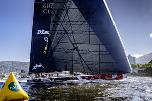 MASTER LOCK COMANCHE CO-SKIPPERED BY MATT ALLEN AND JAMES MAYO CROSSES THE FINISH LINE TO CLAIM LINE HONOURS AT THE 8OTH ROLEX SYDNEY HOBART YACHT RACE