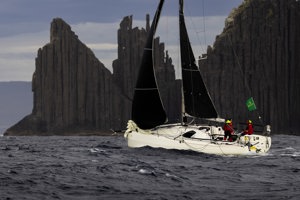 HIP-NAUTIC, Sail No: 7811, Owner: Jean-Pierre Ravanat, Skipper: Jean-Pierre Ravanat/Dylan Gore, Club: DSS, TAS, Design: Sun Fast 3300, LOA (m): 9.99, Year: 2020