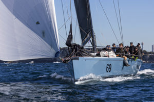 Noakes Sydney Gold Coast 2026 Start - Defending champion Smuggler
