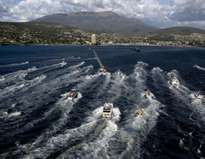 Wild Oatx XI heading to the finish line and a new race record in the 2005 Rolex Sydney Hobart