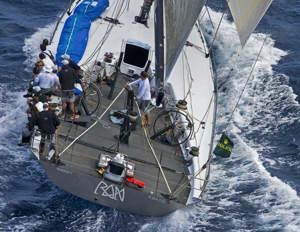 Niklas Zennstrom's JV72 RAN heading south to Hobart