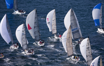 Audi Sydney Gold Coast Race Start - BoatsOnTV