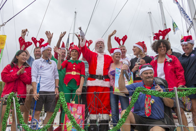Santa Visits International crews