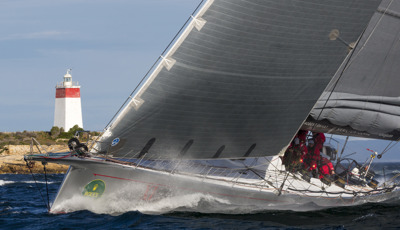 Photo Gallery: Wild Oats XI line honours arrival
