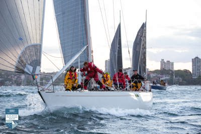 RACE UPDATE | 1800hrs Saturday 9 November