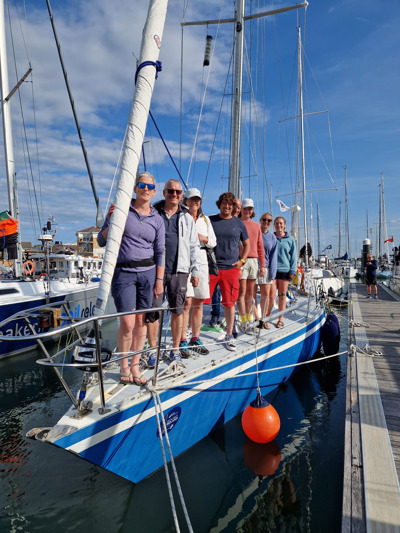 First gets the oyster, second the shell