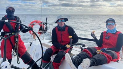 PHOTOS | From the Rail - Navy One