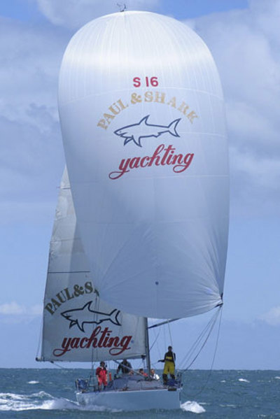 Melbourne yacht desperate to be in Hobart in time for New Year's Eve party