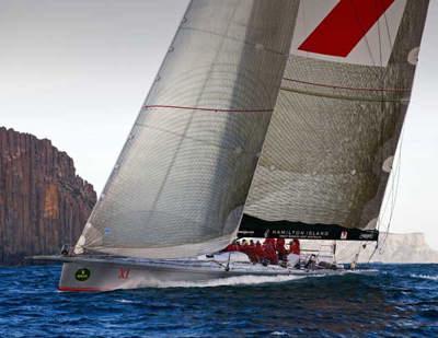 Wild Oats XI first boat to Hobart