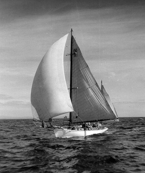 Moonbi, a undefined yacht from undefined