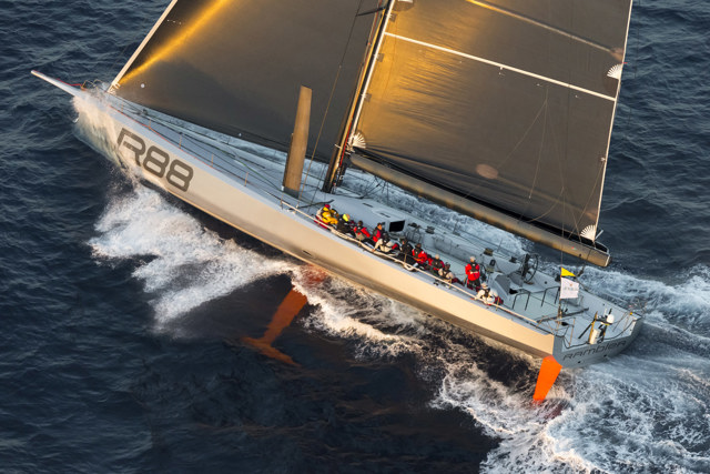 One hundred and eleven yachts for 2015 Rolex Sydney Hobart Yacht Race