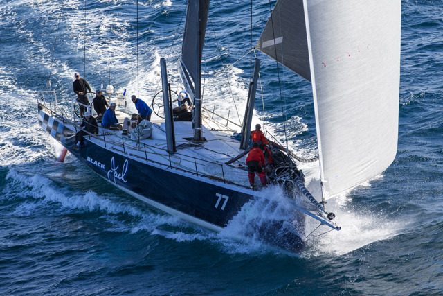 Wild Oats XI continues her lead in Land Rover Sydney Gold Coast Yacht Race 