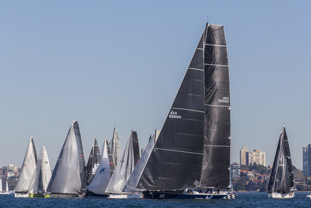 Leisurely start then southerly change for the 2018 Noakes Sydney Gold Coast Yacht Race
