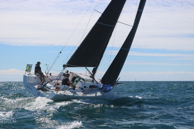 Follow the 2022 Flinders Islet Race