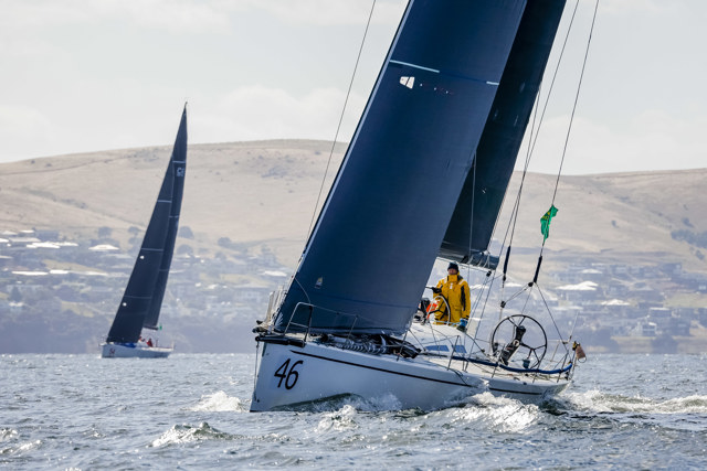 Tight tussles continue in Rolex Sydney Hobart  