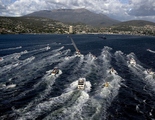 Official - Wild Oats XI takes Hobart Race hat-trick