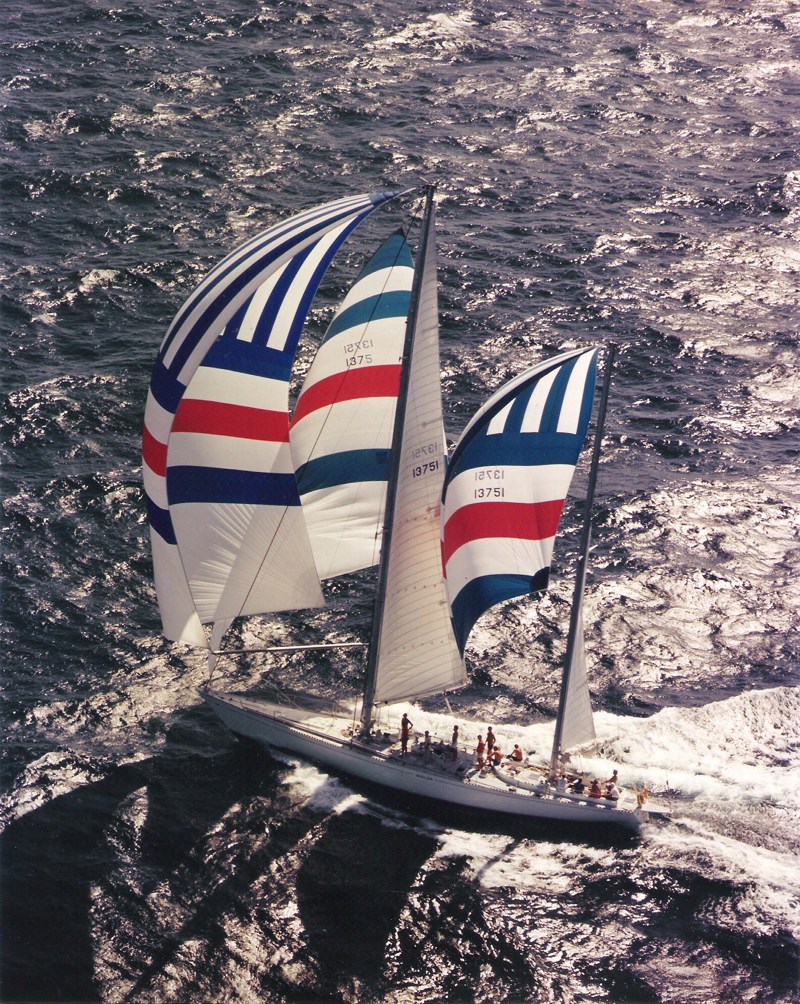 Kialoa III (13751) - 1975 SHYR - Photo Richard Bennett - CYCA Archives