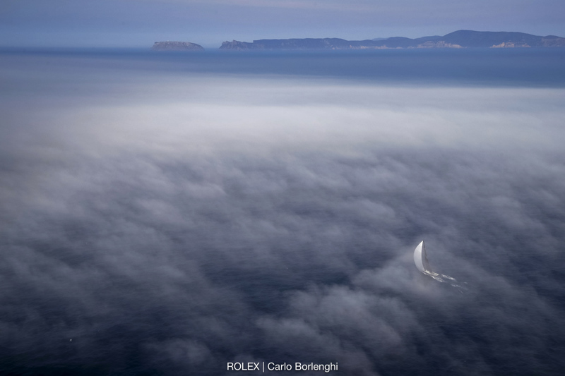 ALIVE, Bow: 66, Sail n°: 52566, Skipper: Duncan Hine, Design: Reichel Pugh 66, Owner: Phillip Turner, State/Nation: TAS